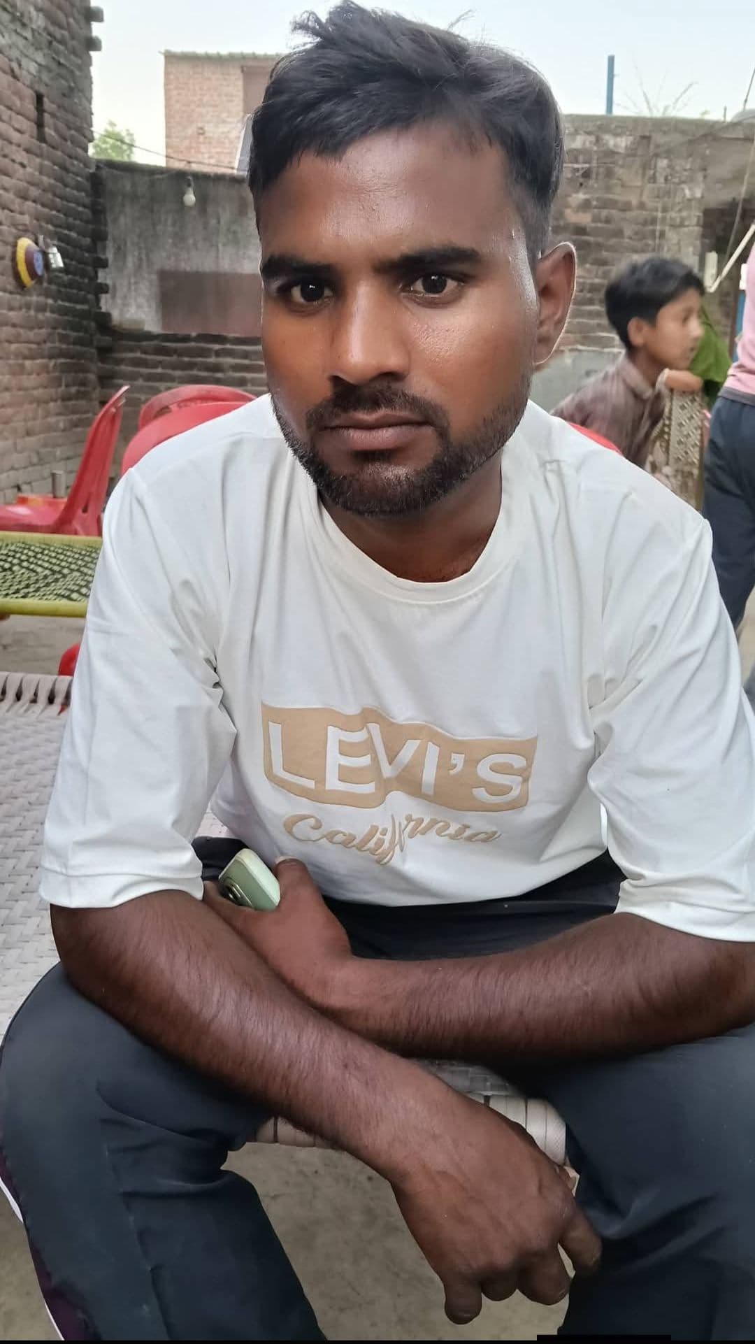 13 साल बाद घर लौटा गुलफाम अंसारी, परिजनों की आंखों में खुशी के आंसू