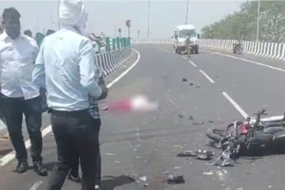  दर्दनाक हादसा: बोलेरो-बाइक टक्कर में एक ही परिवार के 4 लोगों की मौत