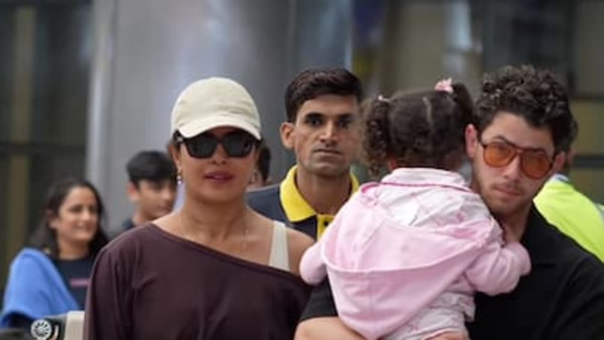 प्रियंका चोपड़ा पति निक जोनस और बेटी माल्टी मैरी के साथ हैदराबाद पहुंचीं, एसएस राजामौली की फिल्म 'वरनसी' की शूटिंग करेंगी
